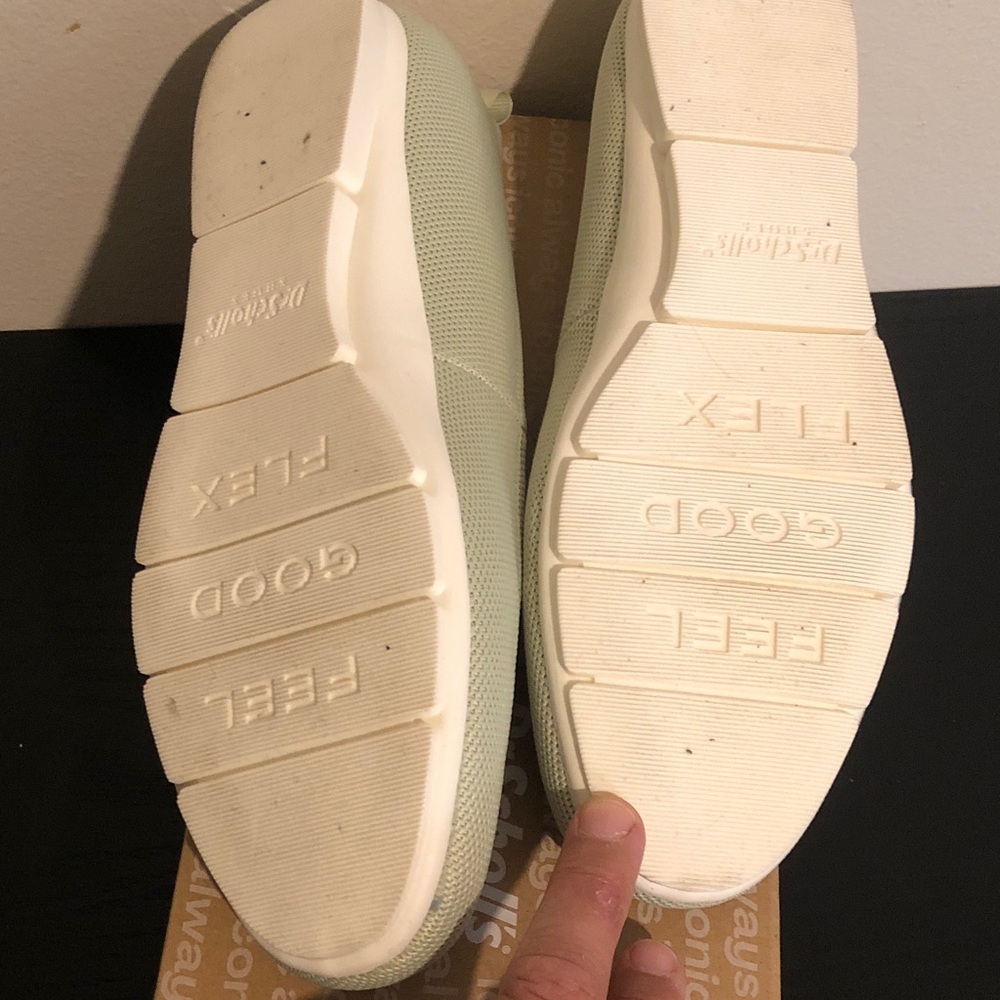 Dr. Scholl's Cream Mesh Ballet Flats - Picture 4 of 5